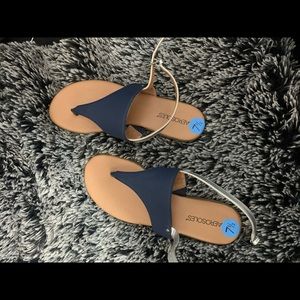 Brand new aerosols sandals !